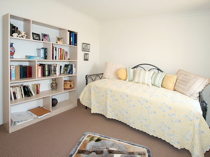 7 Batavia Avenue, Wannanup WA 6210