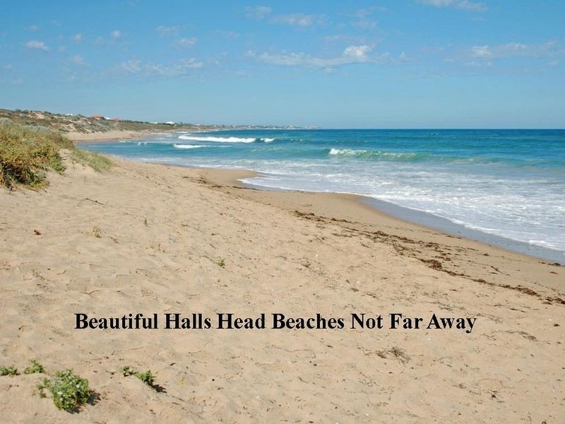 6 Muntries Place, Halls Head WA 6210