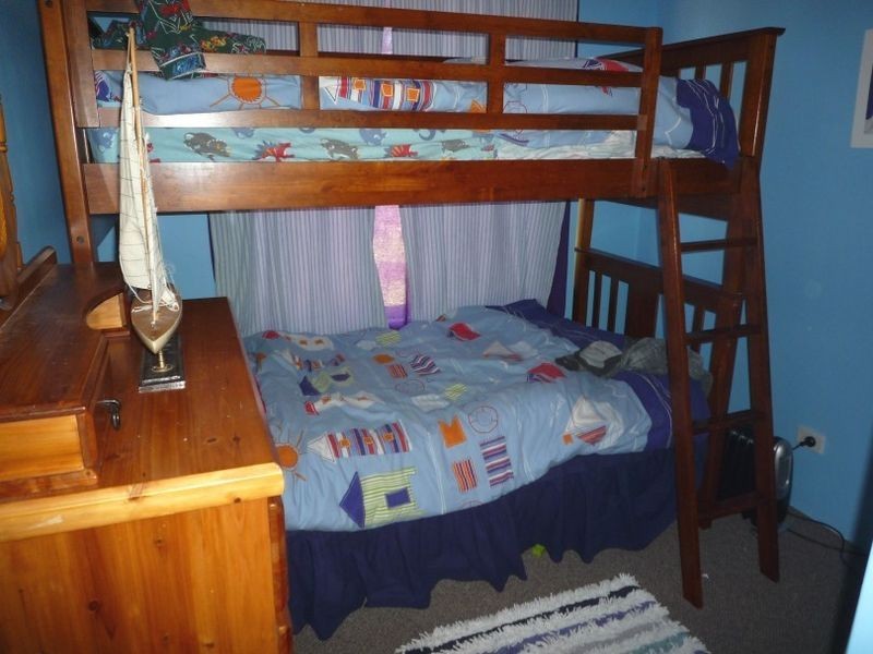 6 Muntries Place, Halls Head WA 6210