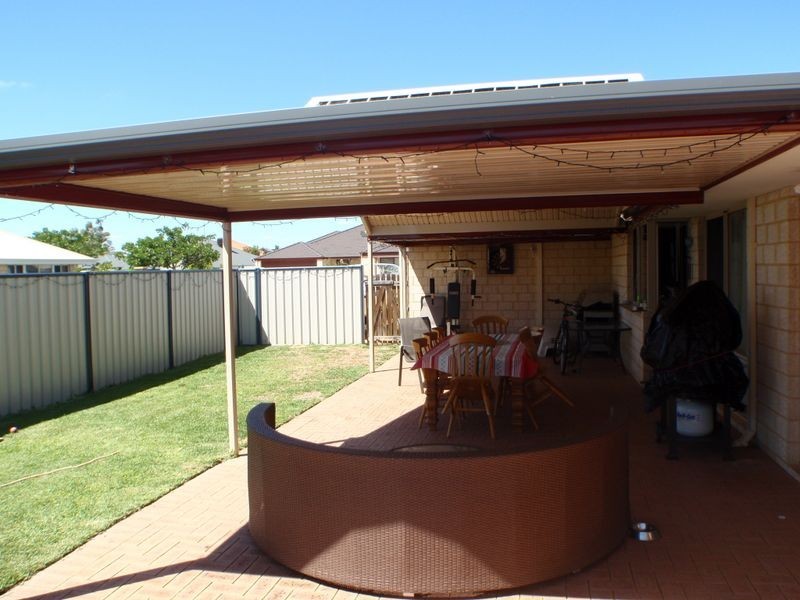 101 Meadow Springs Drive, Meadow Springs WA 6210