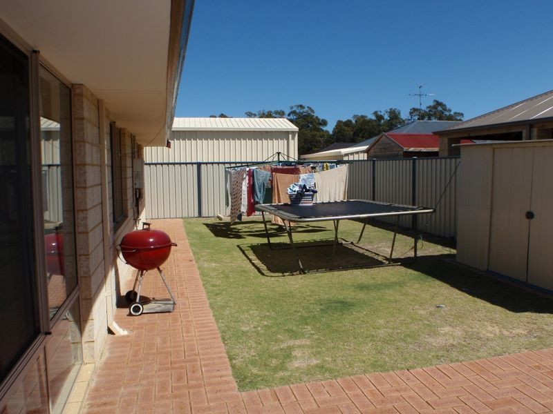 101 Meadow Springs Drive, Meadow Springs WA 6210