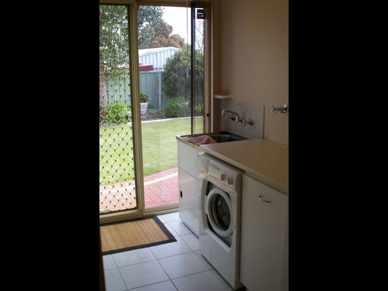 27B Dawesville Road, Dawesville WA 6211