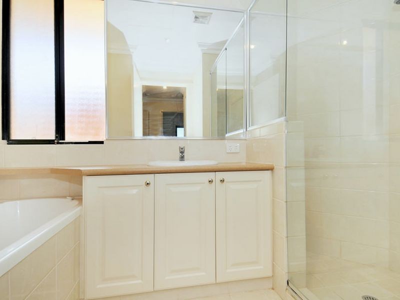 1/37 Dolphin Drive, Mandurah WA 6210