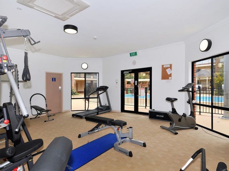 1/37 Dolphin Drive, Mandurah WA 6210