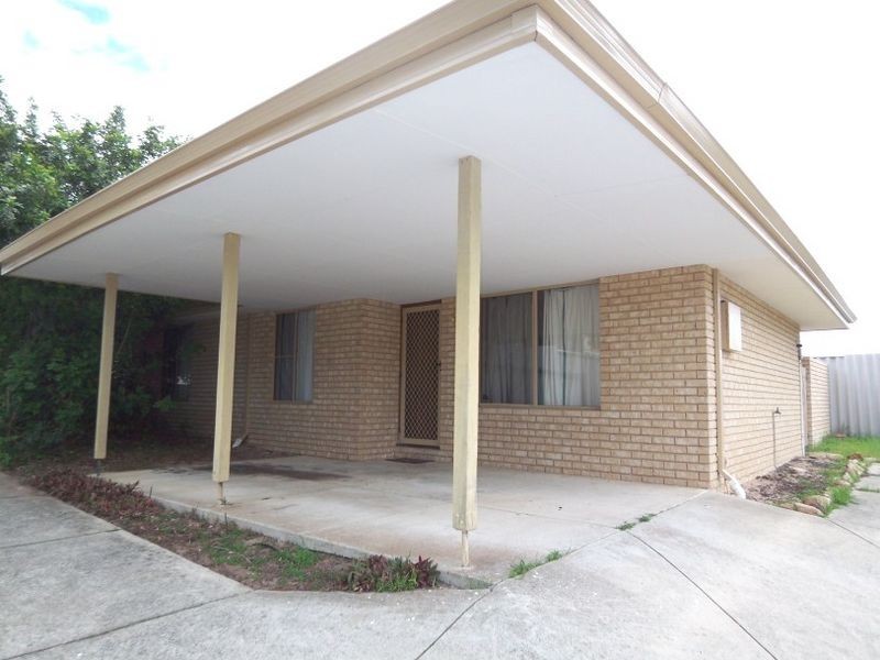 1/38 Shayne Street, Halls Head WA 6210