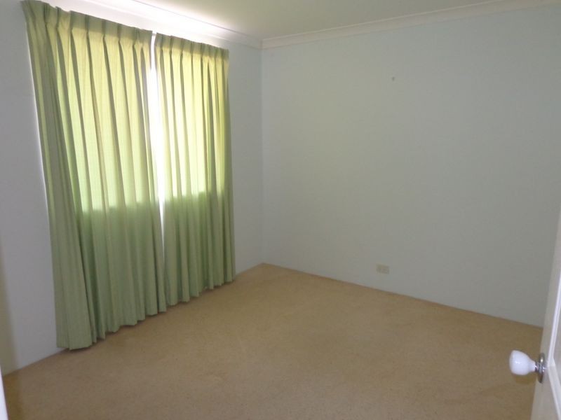 25B Janis Street, Halls Head WA 6210