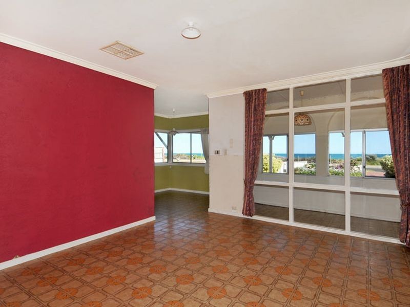 204 Ormsby Terrace, Silver Sands WA 6210