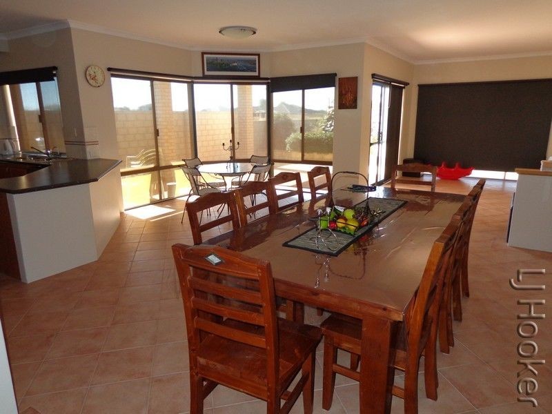 77 Kiap Road, South Yunderup WA 6208