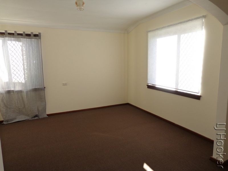 12 Roy Road, Coodanup WA 6210