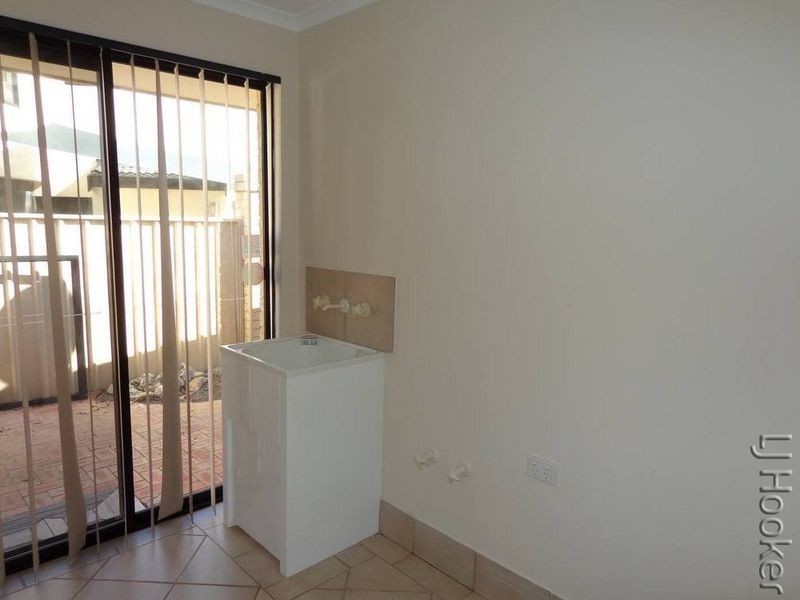 3 Fairsky Parade, Wannanup WA 6210