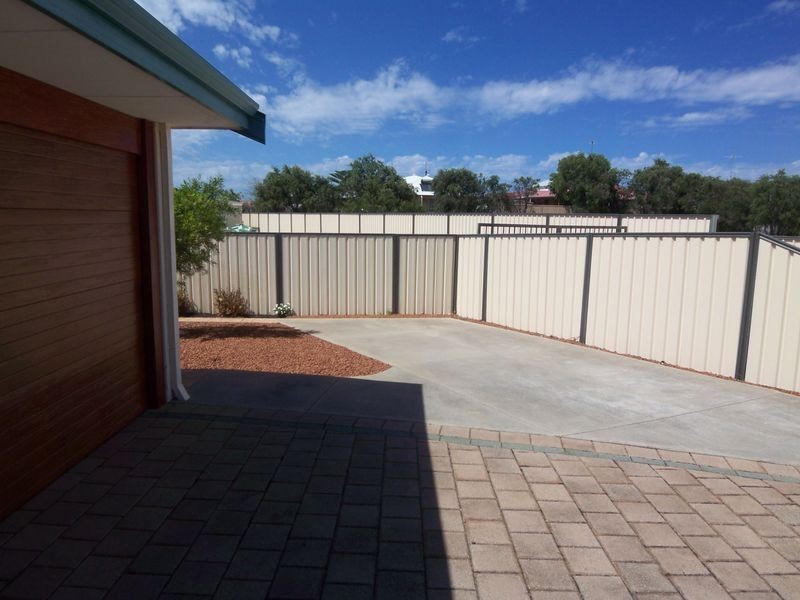 6A Inneston Place, Dawesville WA 6211