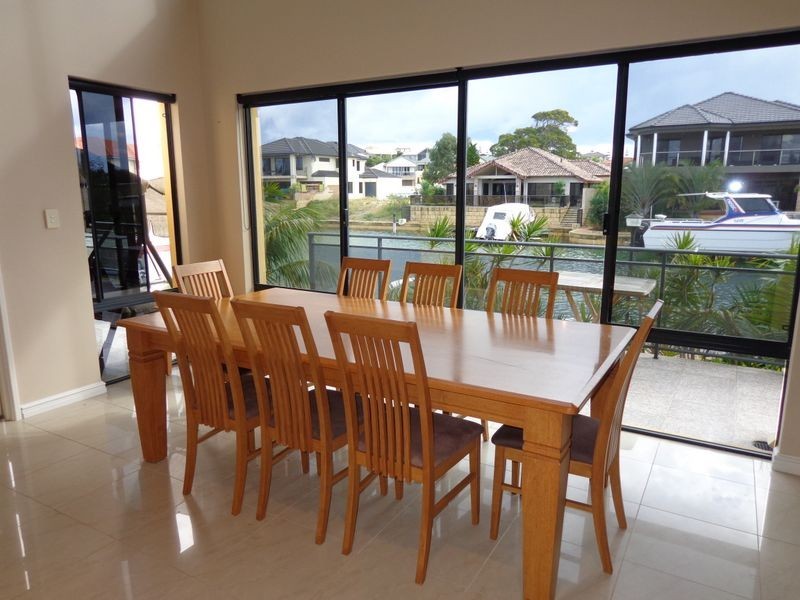 3 Avocet Island Quays, Wannanup WA 6210