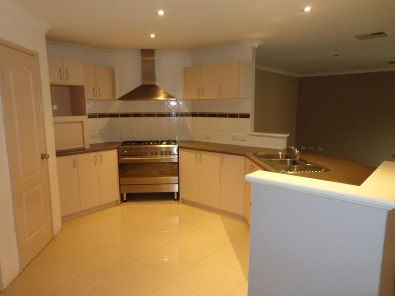 20 Three Bears Loop, Secret Harbour WA 6173