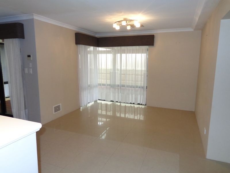 20 Three Bears Loop, Secret Harbour WA 6173