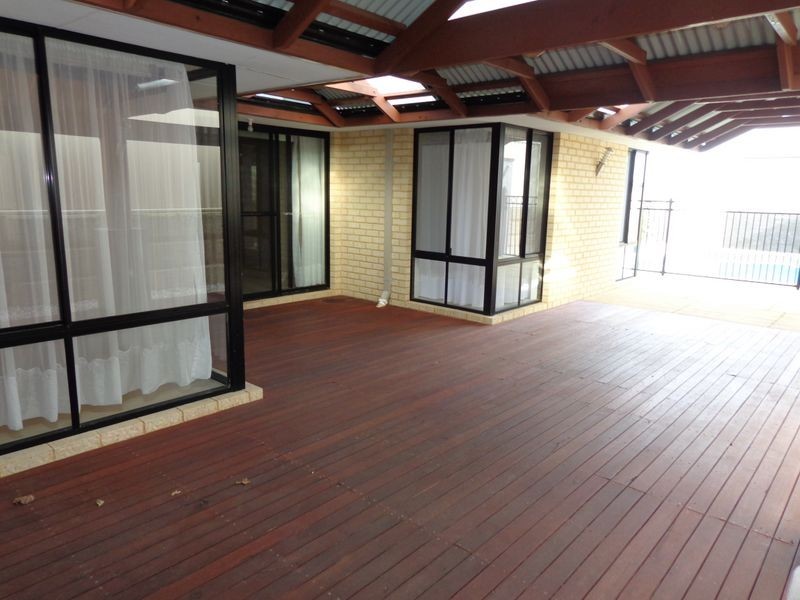 20 Three Bears Loop, Secret Harbour WA 6173