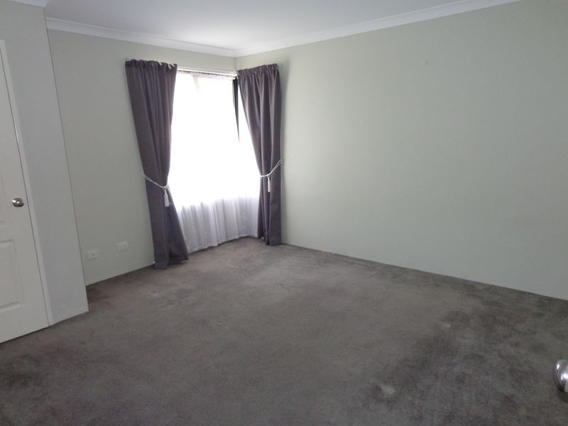 20 Three Bears Loop, Secret Harbour WA 6173