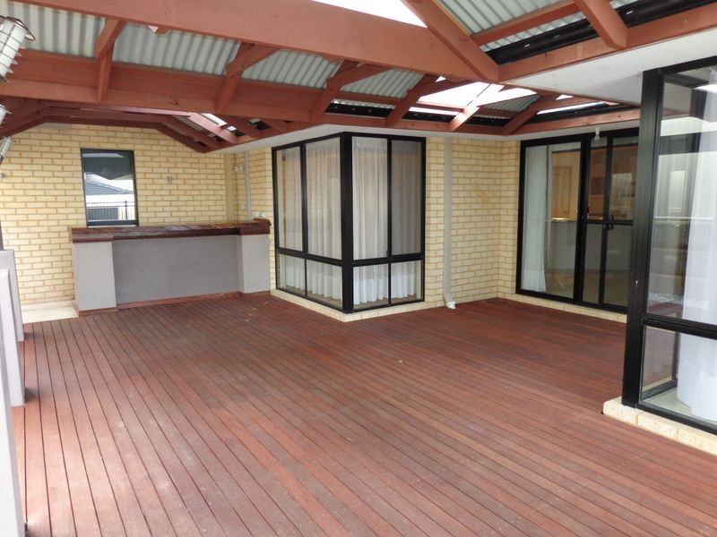 20 Three Bears Loop, Secret Harbour WA 6173