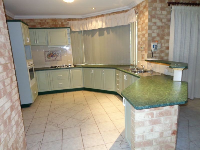 16 Karrul Way, Greenfields WA 6210