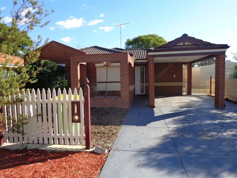 17 Cassilas Court, Greenfields WA 6210
