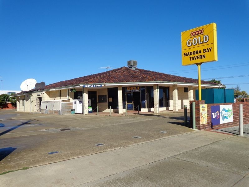 11 Lochinvar Street, Madora Bay WA 6210