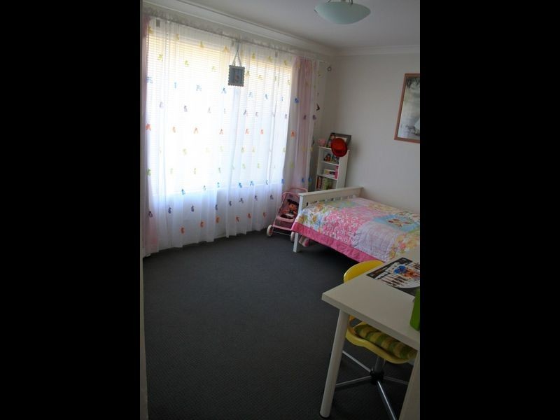 299 Peelwood Parade, Halls Head WA 6210