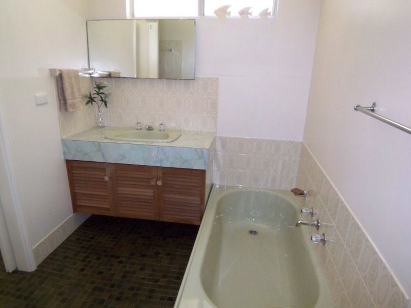 8 Selene Way, San Remo WA 6210