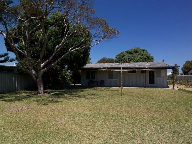 8 Selene Way, San Remo WA 6210