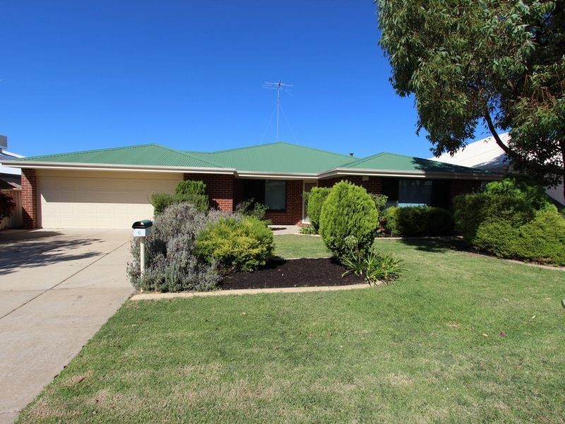 6 Scarab Court, Halls Head WA 6210