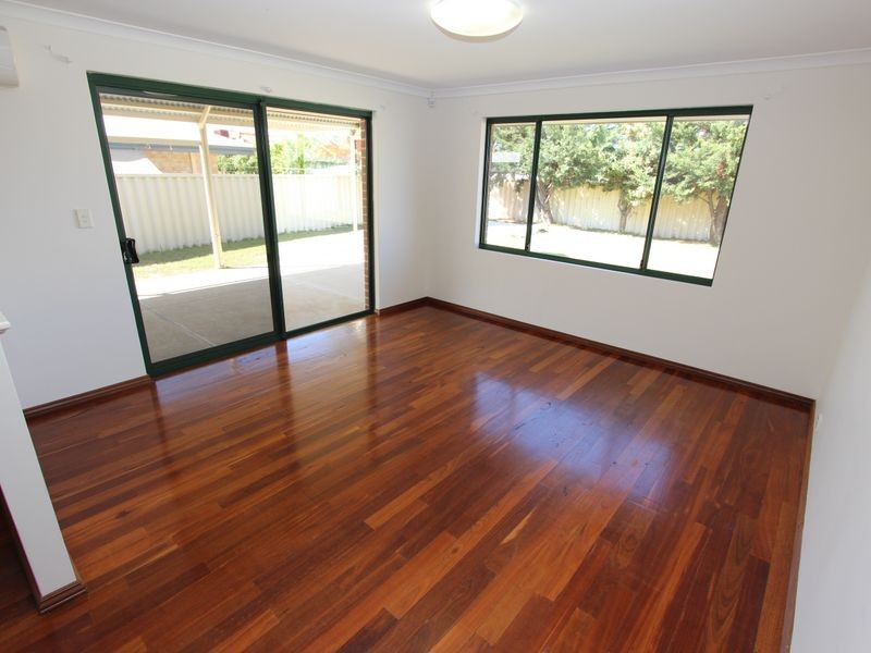 6 Scarab Court, Halls Head WA 6210