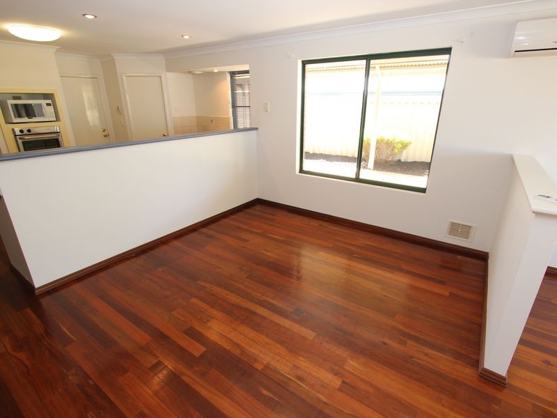6 Scarab Court, Halls Head WA 6210