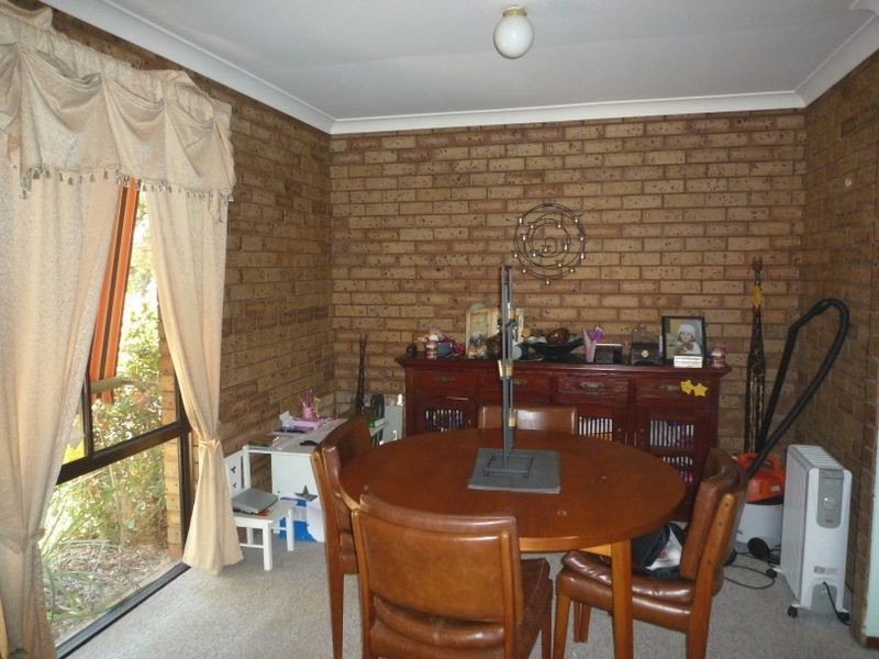 1 Kent Close, Halls Head WA 6210