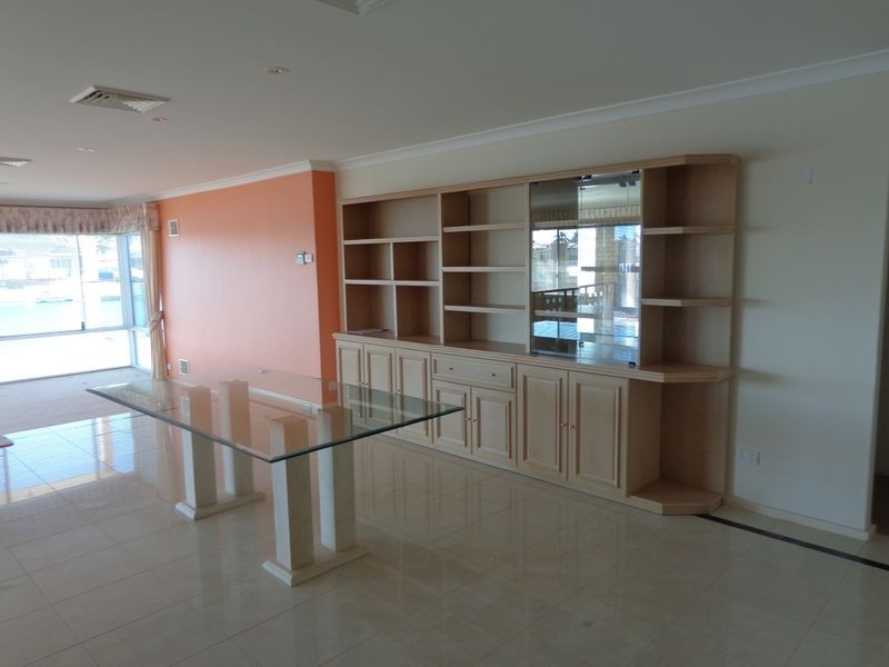 13 Fortescue Court, Dudley Park WA 6210