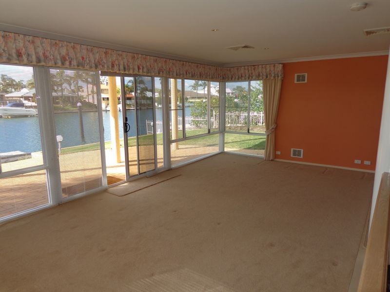 13 Fortescue Court, Dudley Park WA 6210