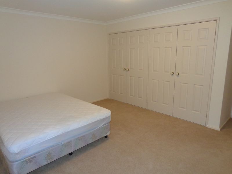 13 Fortescue Court, Dudley Park WA 6210