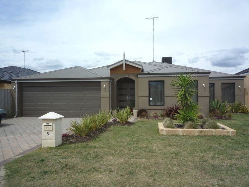 9 Scarab Court, Halls Head WA 6210