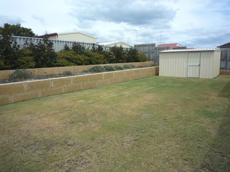 9 Scarab Court, Halls Head WA 6210