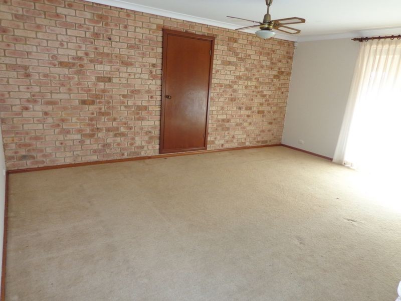 79 Glencoe Parade, Halls Head WA 6210