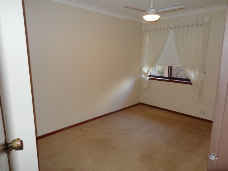 79 Glencoe Parade, Halls Head WA 6210