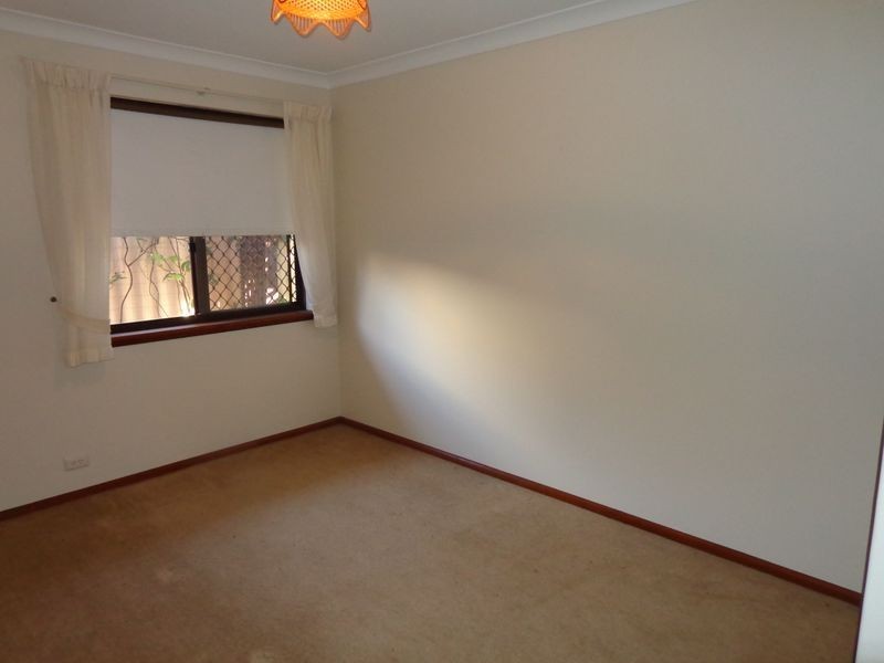 79 Glencoe Parade, Halls Head WA 6210