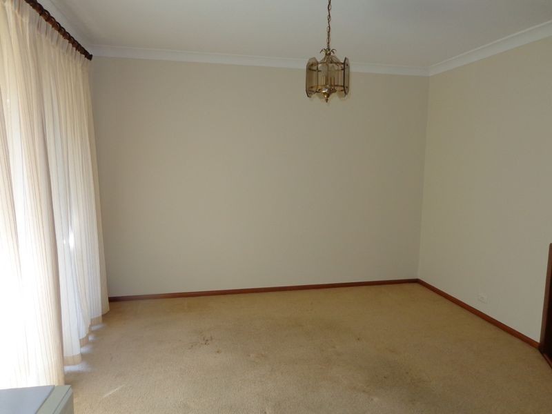 79 Glencoe Parade, Halls Head WA 6210