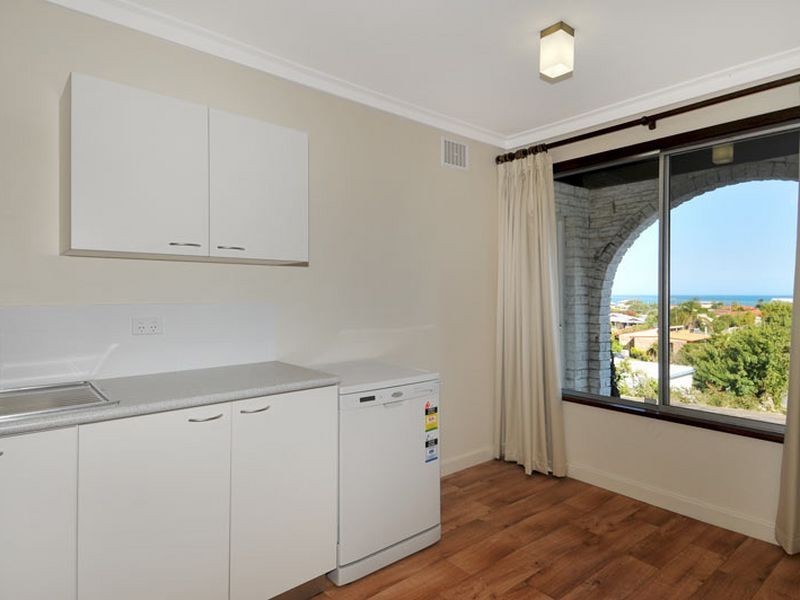 31 Selene Way, San Remo WA 6210