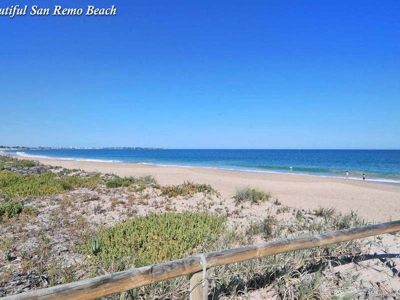 31 Selene Way, San Remo WA 6210