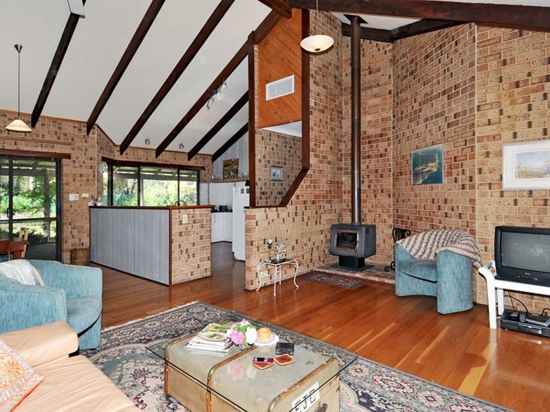 15 Nutbush Avenue, Falcon WA 6210