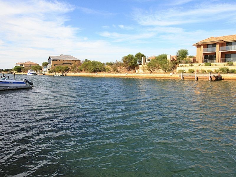 79 Cormorant Key, Wannanup WA 6210