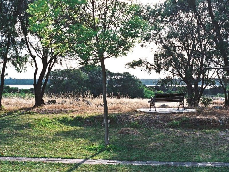 2776 Old Coast Rd, Lake Clifton WA 6215