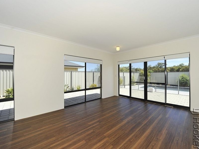 15 Eglinton Terrace, Dudley Park WA 6210