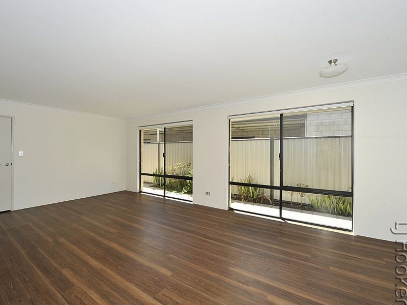 15 Eglinton Terrace, Dudley Park WA 6210