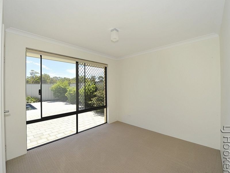 15 Eglinton Terrace, Dudley Park WA 6210