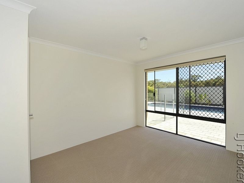 15 Eglinton Terrace, Dudley Park WA 6210