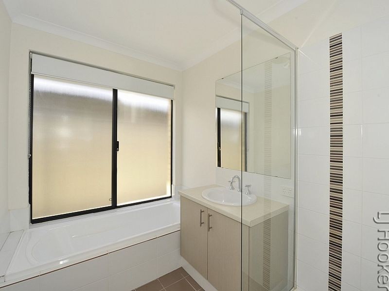 15 Eglinton Terrace, Dudley Park WA 6210